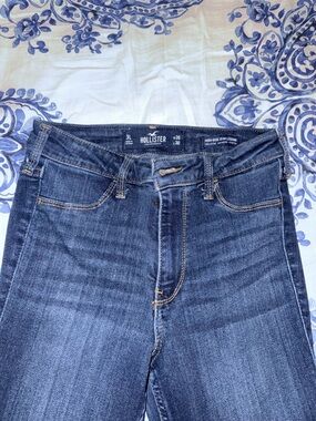 Hollister High-Rise Jeggings